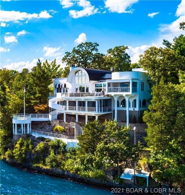 Black Hawk House.jpg